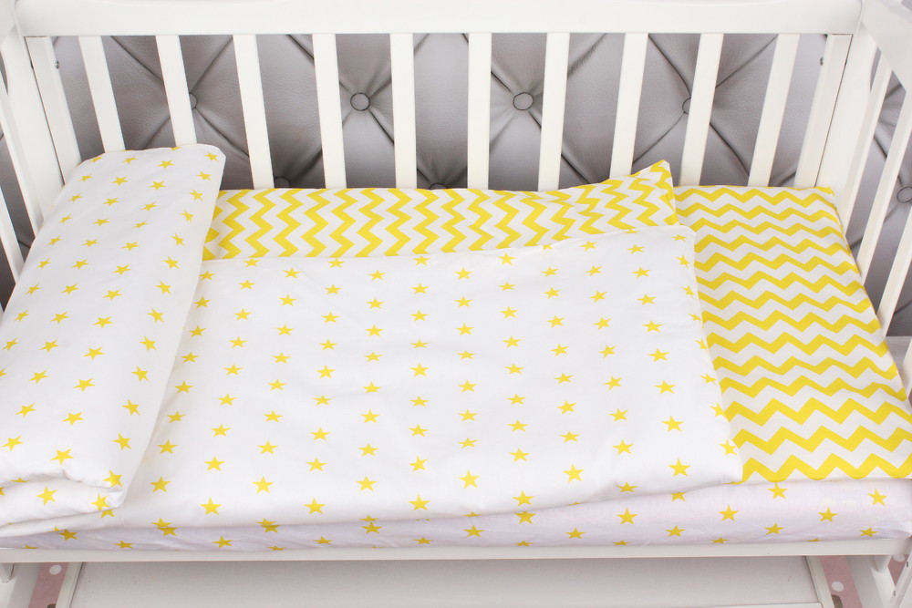 Комплект в кроватку AmaroBaby Baby Boom 3 предмета зигзаг/желтый