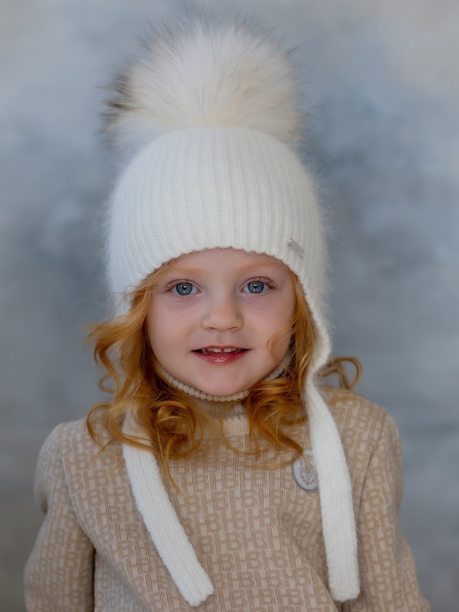 Шапка зимняя НаследникЪ Выжанова с мех. помпоном на завязках НВ1038 экрю 38