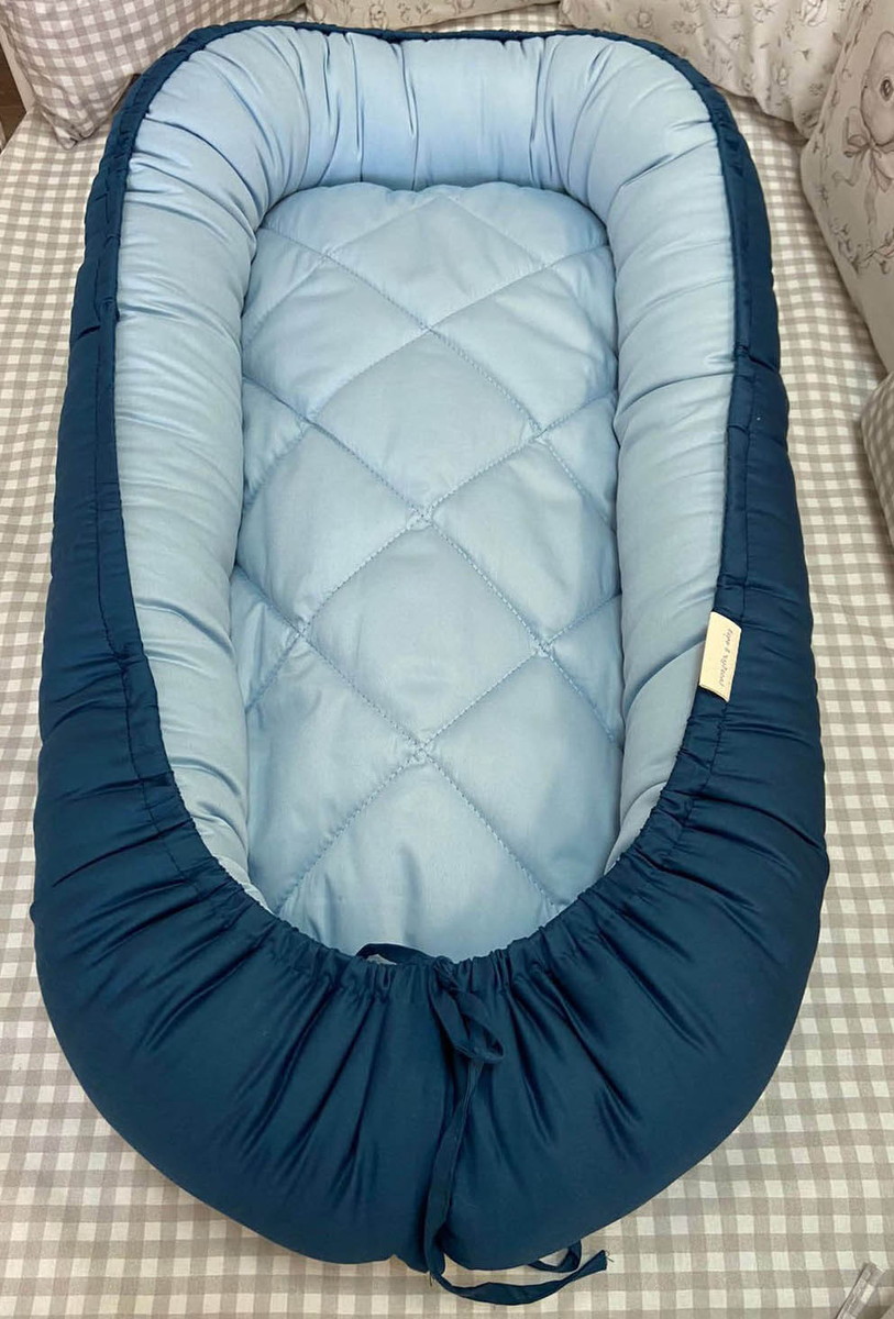 Детская подушка-гнездышко Lappetti Цветные фантазии звездный/голубой