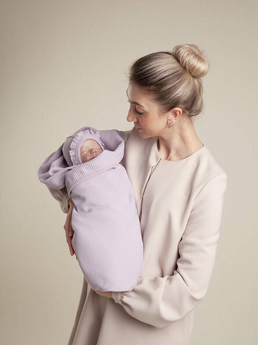 Пелёнка-плед НаследникЪ Выжанова 115х115 см НВ9018 ЧЗ фиалка