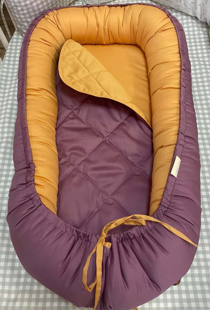 Детская подушка-гнездышко Lappetti Цветные фантазии черника/мед