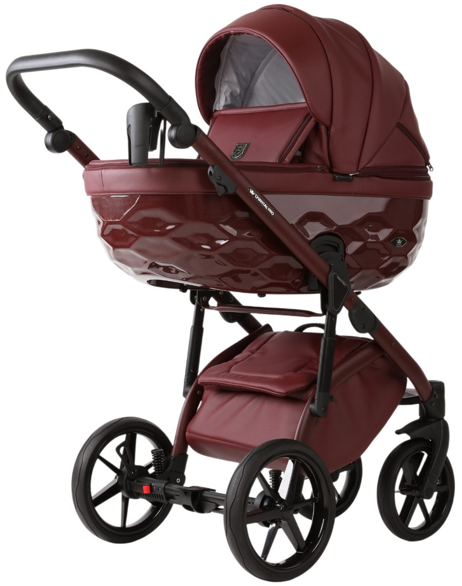 Детская коляска Adamex Chantal Pro Natura 3 в 1 CN-18-RUBY (БОРДОВАЯ КОЖА)