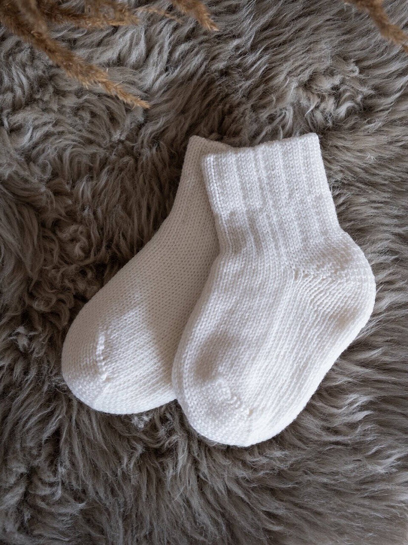 Носочки-пинетки НаследникЪ Выжанова А38010 ЧЗ белый, р. 11-13 (6-12 мес)