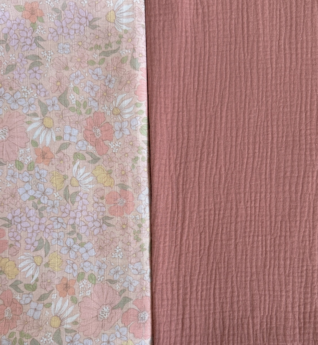 Набор пеленок Lappetti Цветные фантазии из муслина 2 шт. ЧЗ НП09/4 темно-розовый