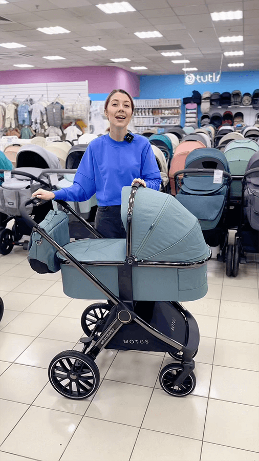 Обзор детской коляски AmaroBaby Motus