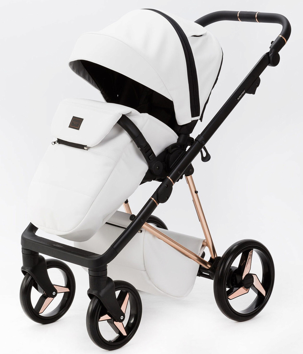 Детская коляска Adamex Quantum Superstar Deluxe 3 в 1 Q-STAR137-K