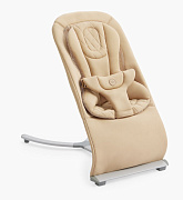 Детский шезлонг Happy Baby Hugger beige